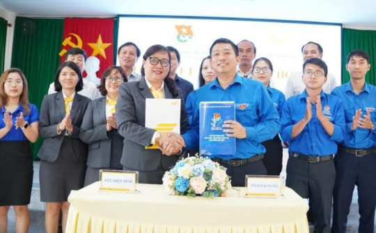 Bưu điện tỉnh Quảng Ngãi: Đẩy mạnh dịch vụ bưu chính công ích