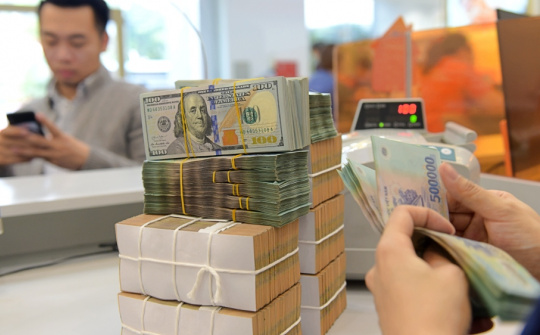 Nhiều yếu tố thuận lợi hỗ trợ, tỷ giá USD/VND sẽ tiếp tục được giữ ổn định nửa cuối năm nay