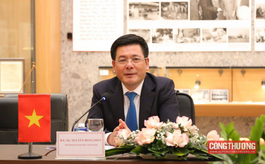 Bộ Công Thương đề nghị EU xây dựng gói tài trợ cụ thể để hỗ trợ Việt Nam chuyển dịch năng lượng