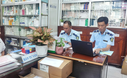 TP. Hồ Chí Minh kiểm tra, phát hiện gần 8.000 sản phẩm thuốc tân dược, thực phẩm chức năng có dấu hiệu giả mạo