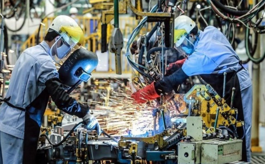 HSBC: Nền kinh tế Việt Nam “chưa chạm đáy”, kỳ vọng lãi suất điều hành tiếp tục giảm trong quý 3