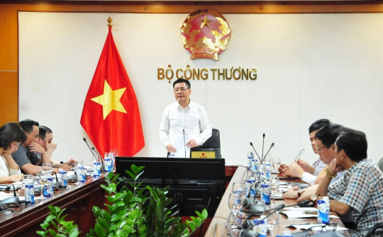 Trong mọi tình huống phải đảm bảo nguồn cung xăng dầu phục vụ nhu cầu thị trường trong nước