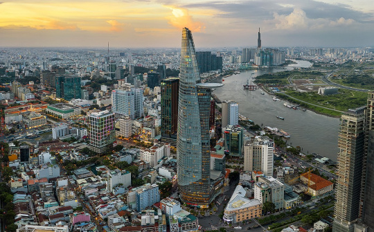 Tác động của vốn đầu tư trong tăng trưởng kinh tế thành phố Hồ Chí Minh