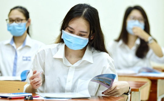 Thi tốt nghiệp THPT 2023: Thí sinh được phép mang gì vào phòng thi?