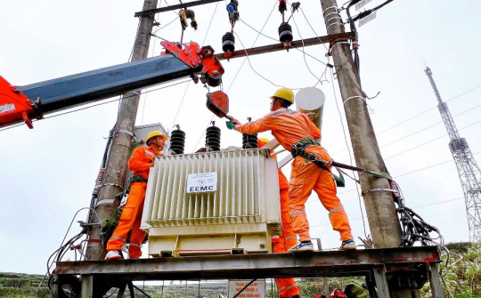 PC Lai Châu đảm bảo cung ứng điện trong mùa nắng nóng