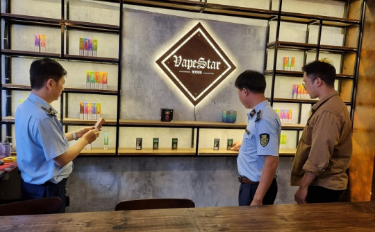 TP. Hồ Chí Minh xử phạt hàng trăm triệu đồng vi phạm kinh doanh thuốc lá điện tử