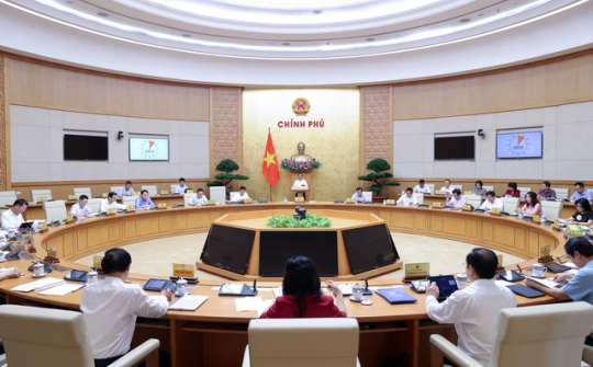 Bộ trưởng Nguyễn Hồng Diên dự Phiên họp chuyên đề về xây dựng pháp luật tháng 6/2023