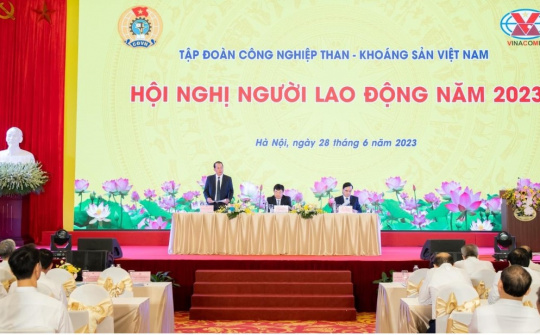 TKV: Cải thiện điều kiện làm việc để giữ chân người lao động