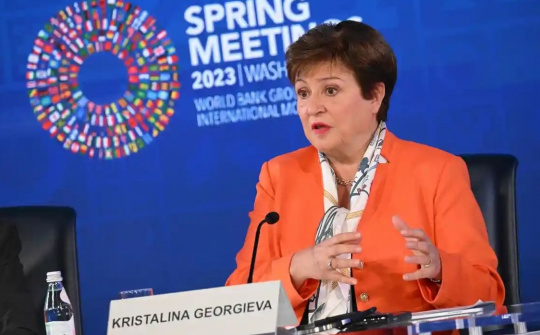 IMF: FED sẽ chưa thể đảo ngược chính sách lãi suất