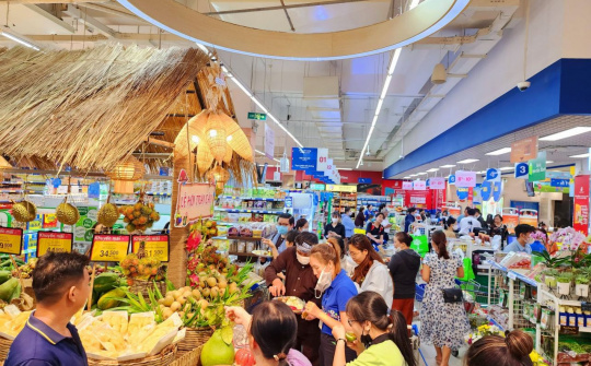 Saigon Co.op giảm giá mạnh trong Chương trình "Lễ hội mùa hè"