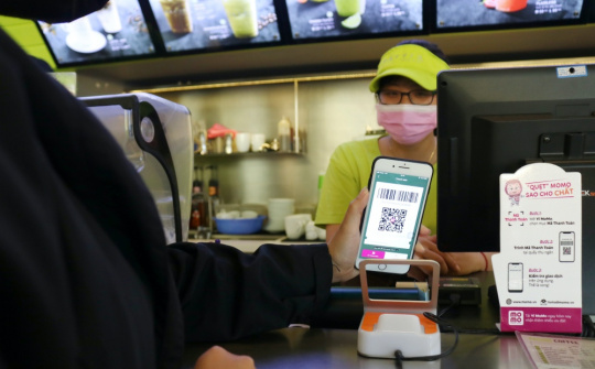 Các yếu tố ảnh hưởng đến sự trung thành khi sử dụng ví điện tử của khách hàng Gen Z tại TP. Hồ Chí Minh