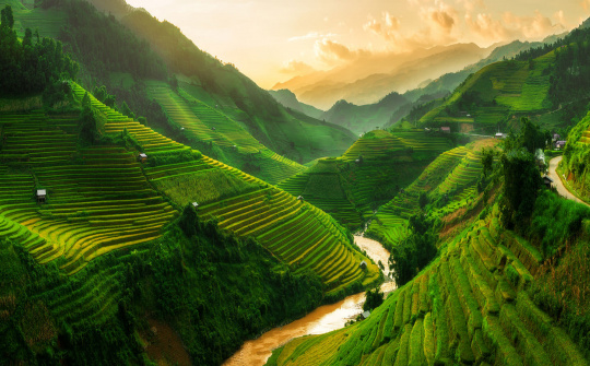 Quản lý nhà nước của Ủy ban nhân dân huyện Hàm Thuận Nam về du lịch và những định hướng hoàn thiện