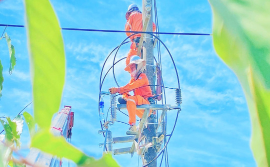 EVNNPC: Đảm bảo vận hành hệ thống và cung ứng điện an toàn