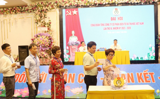 Đại hội Công đoàn Viettronics khóa VI: Đổi mới để thích nghi