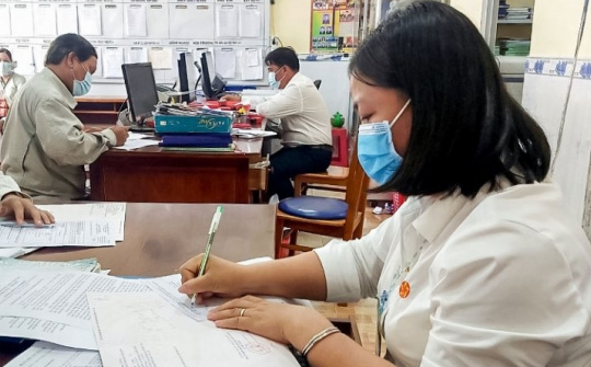 Bổ sung nguyên tắc đánh giá, xếp loại chất lượng cán bộ, công chức, viên chức