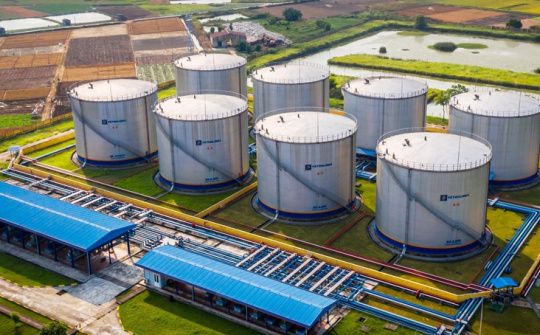 Quy hoạch hạ tầng dự trữ, cung ứng xăng dầu, khí đốt quốc gia: Phấn đấu sức chứa đạt 90 ngày nhập ròng