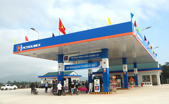 Petrolimex Nghệ An: 6 tháng, tổng sản lượng xăng dầu xuất bán nội địa đạt 61% kế hoạch năm