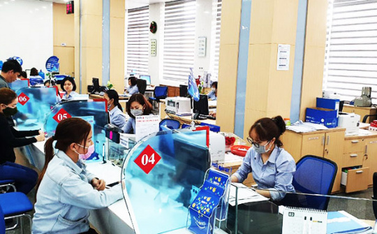 Vi phạm trong bán bảo hiểm qua ngân hàng: Sai đến đâu, xử nghiêm tới đó