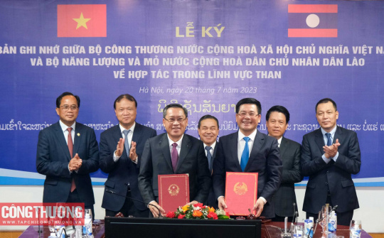 Việt Nam - Lào ký hợp tác, mục tiêu xuất khẩu 20 triệu tấn than từ Lào sang Việt Nam mỗi năm