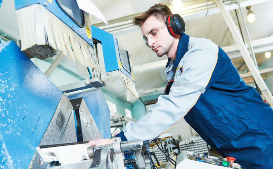 Australia đầu tư lớn cho năng lượng tái tạo và các ngành kinh tế chiến lược