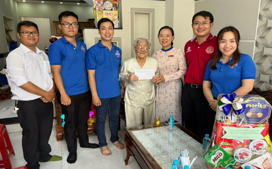EVNHCMC tổ chức các hoạt động kỷ niệm 76 năm Ngày Thương binh - Liệt sĩ