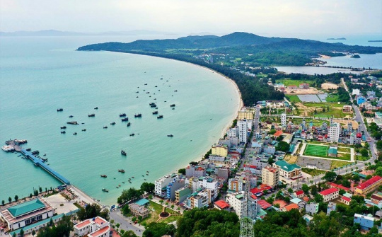 Lừa đảo “combo du lịch giá rẻ”: Dấu hiệu nhận diện và cách phòng tránh