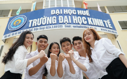 Các yếu tố tác động đến ý định khởi nghiệp của sinh viên khối ngành kinh tế, Đại học Huế