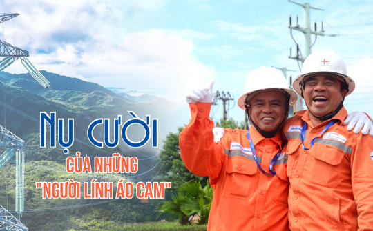 Nụ cười của những "người lính áo cam"