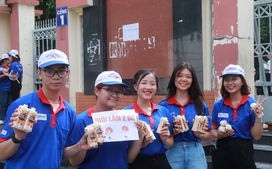 Nestlé Việt Nam chi 135 ngàn suất quà Tiếp sức mùa thi 2023