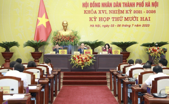 Thông qua Nghị quyết về thành lập quận Đông Anh và 24 phường