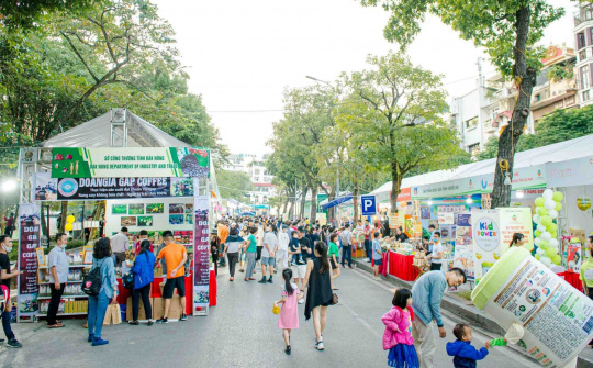 Siêu thị “bắt tay” người tiêu dùng thúc đẩy tiêu dùng xanh