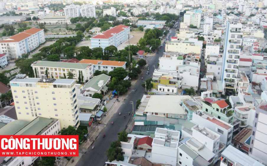 Trong tháng 8 báo cáo Thủ tướng lộ trình hình thành các sở, sàn giao dịch tập trung