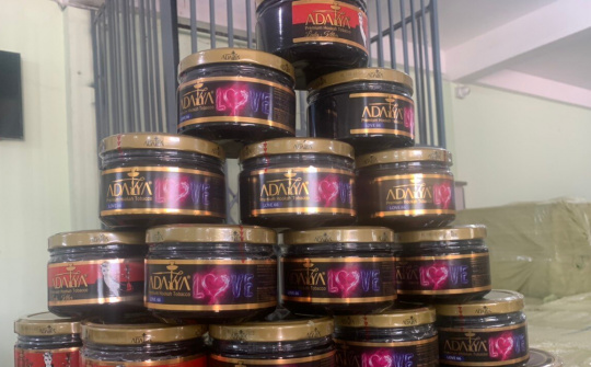 QLTT Phú Yên thu giữ hơn 4 tấn shisha không giấy tờ đang trên đường tiêu thụ