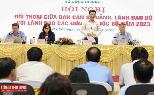 Cải thiện môi trường làm việc, nâng cao đời sống người lao động thuộc Bộ Công Thương