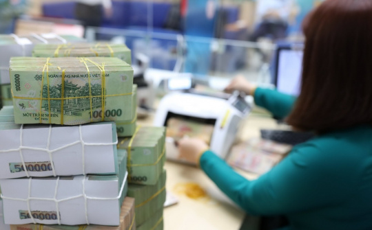 5 ngân hàng lớn hút dòng tiền gửi tiết kiệm mạnh nhất 6 tháng đầu năm 2023