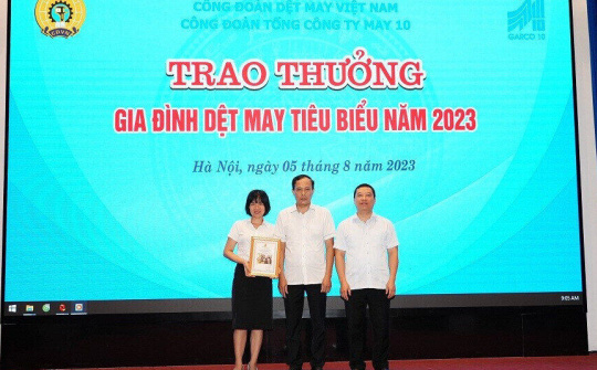 Gia đình Dệt May tiêu biểu của Xí nghiệp Sơ mi Hà Nội