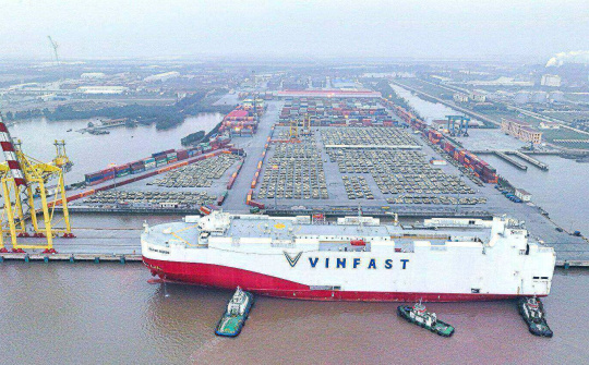 Cổ phiếu VFS của VinFast tiếp tục mất hơn 33% trong ngày giao dịch thứ ba tại Mỹ