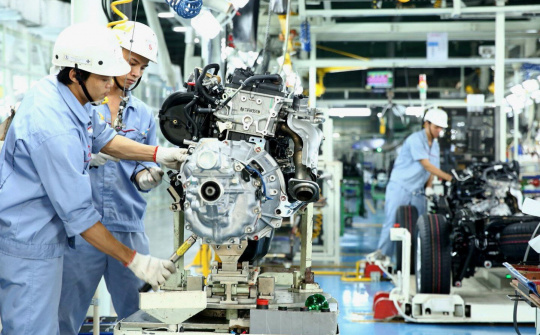 Giải pháp nào thúc đẩy tăng trưởng kinh tế những tháng cuối năm?