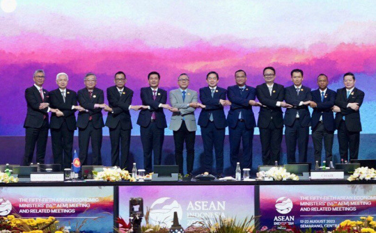 Các Bộ trưởng ASEAN thảo luận về việc nâng cấp Hiệp định ATIGA