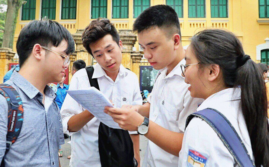 Tăng đột biến thí sinh đăng ký, điểm chuẩn một trường đại học dự kiến tăng mạnh