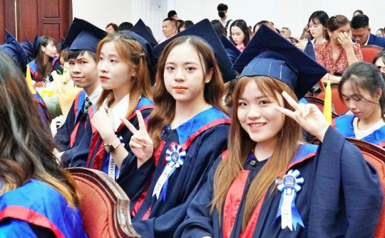 Điểm chuẩn chính thức Trường Đại học Ngoại ngữ - Đại học Quốc gia Hà Nội 2023