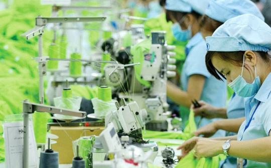 Tập đoàn Dệt May Việt Nam: Lo ngại tình trạng ảm đạm có thể kéo dài và rủi ro tỷ giá