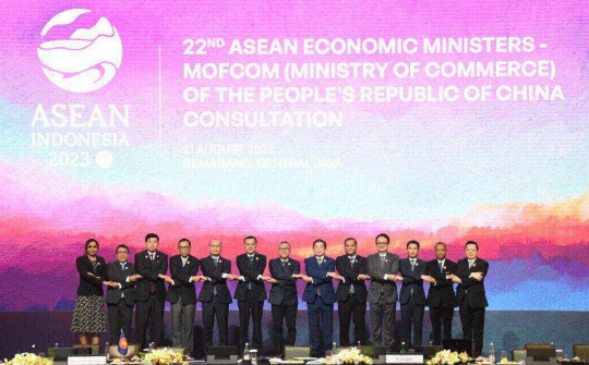 Việt Nam đóng góp định hướng hợp tác kinh tế giữa ASEAN với các đối tác ngoại khối