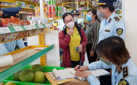 Xử lý nghiêm việc đầu cơ, găm hàng và tăng giá bất hợp lý
