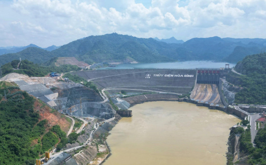 Mực nước hồ thủy điện ngày 27/8: Hồ Hòa Bình giảm mực nước