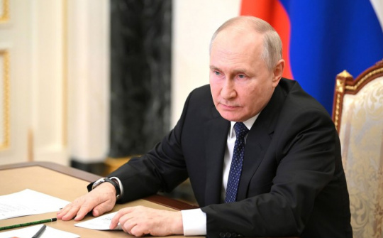 Quốc tế nổi bật: Ông Vladimir Putin sẽ tới thăm Thổ Nhĩ Kỳ