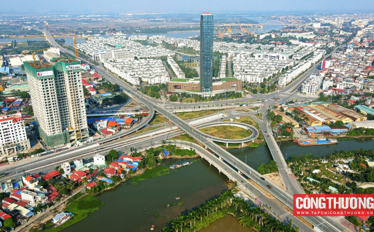 Tài chính Hoàng Huy: Lãi ròng tăng 70%, cổ phiếu TCH vào nhịp tăng mới