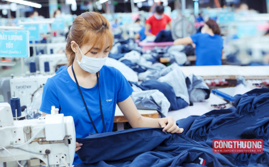 Dệt may TNG: Bất chấp lãi ròng giảm 21%, cổ phiếu TNG vẫn duy trì đà tăng tích cực