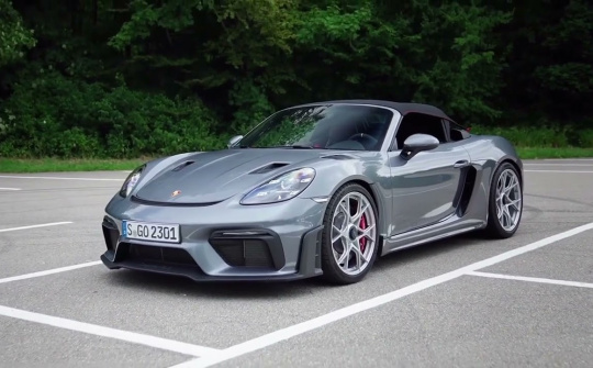 718 Spyder RS 2024: Chiếc Porsche có động cơ đặt giữa cuối cùng chạy bằng động cơ đốt trong