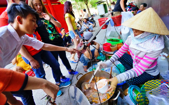 TP. Hồ Chí Minh: Kinh doanh trên vỉa hè không phải xin phép từ 1/9